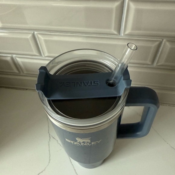 Stanley Midnight Pearlescent Quencher 40oz Tumbler - Picture 4 of 4